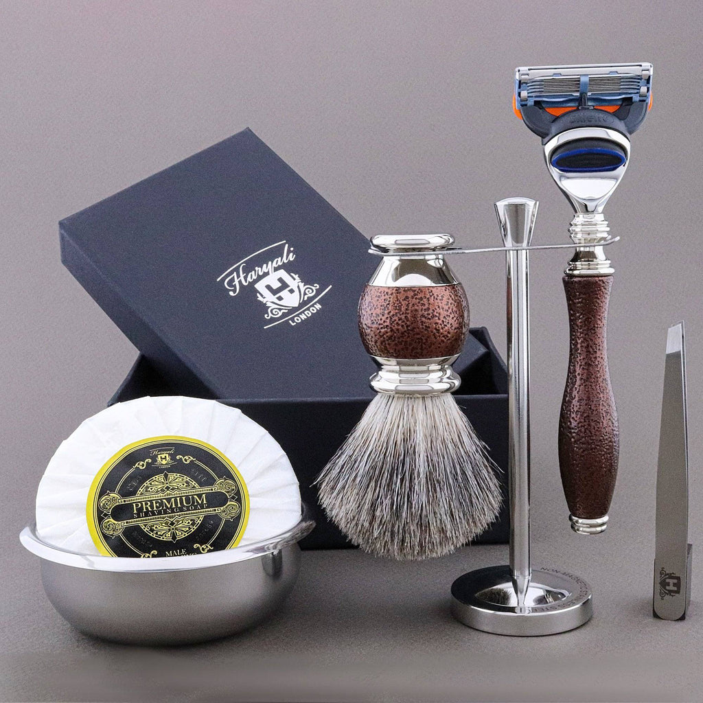 Haryali's Vase Range Shaving Kit 